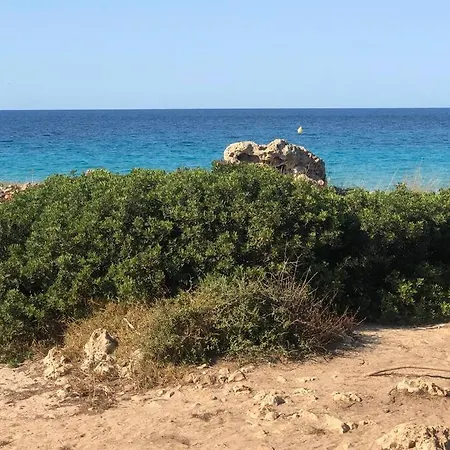 Bonita Vivienda Vacacional A 50mt De La Playa Holiday home Son Xoriguer